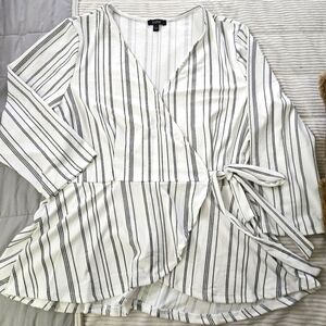 AUW Women's Black and White Striped Wrap Top Size L NWT
